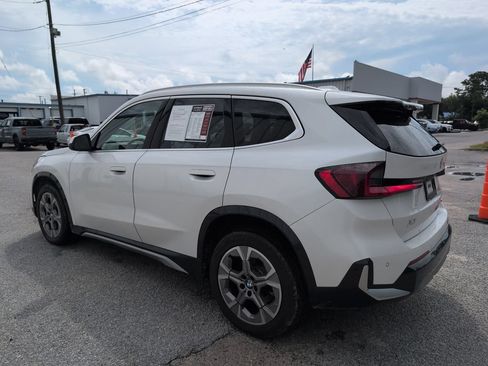 Used 2025 BMW X1 xDrive28i AWD/4WD image 6