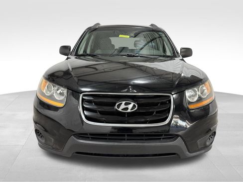 Used 2011 Hyundai Santa Fe GLS image 2