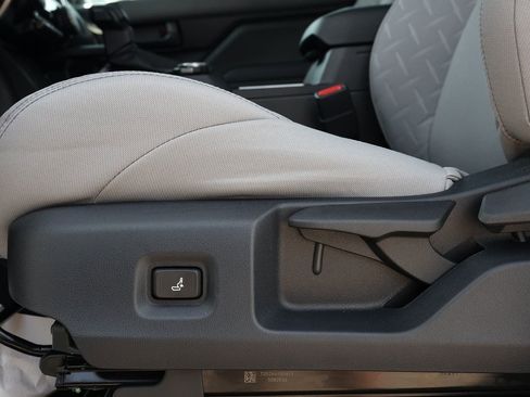 New 2026 Toyota Tacoma SR5 AWD/4WD image 30