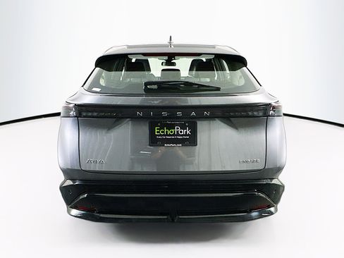 Used 2023 Nissan Ariya FWD image 7