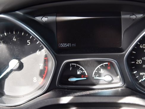 Used 2019 Ford Escape SE image 8