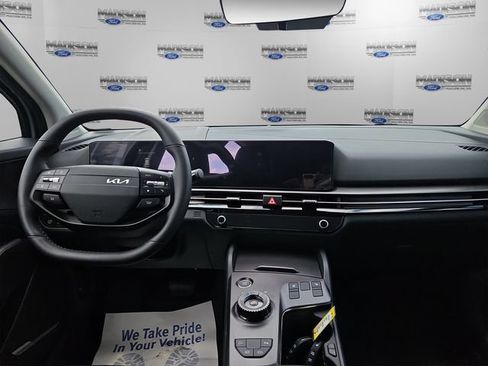 Used 2026 Kia Sportage EX AWD/4WD image 10
