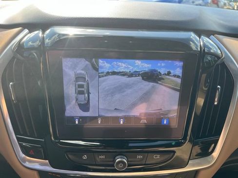 Used 2022 Chevrolet Traverse Premier w/ LPO, Floor Liner Package FWD image 27
