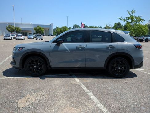 Used 2024 Honda HR-V Sport image 7