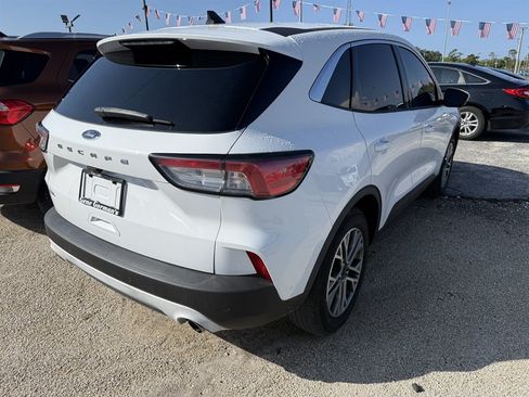 Used 2022 Ford Escape SEL FWD image 5