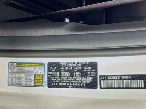 New 2026 Kia Carnival image 33