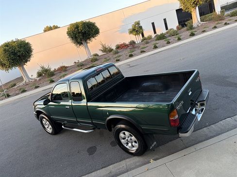 Used 1999 Toyota Tacoma 4x4 Xtracab V6 image 11