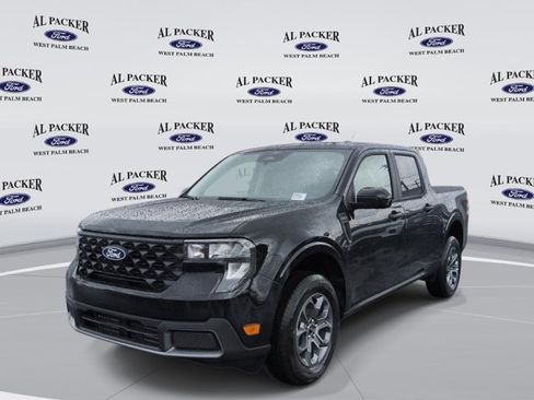 New 2026 Ford Maverick XLT w/ XLT Luxury Package FWD image 2