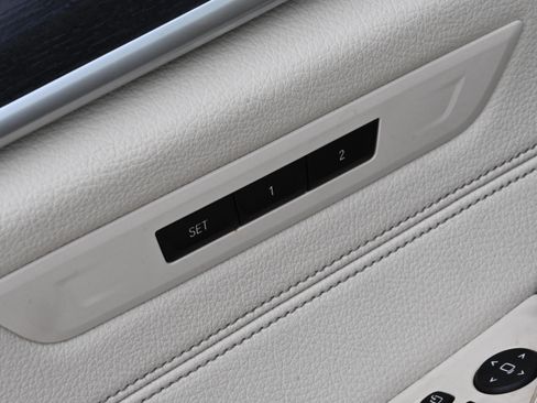 Used 2023 BMW 530i xDrive w/ Premium Package image 26