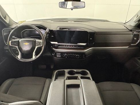Certified 2022 Chevrolet Silverado 1500 LT AWD/4WD image 45