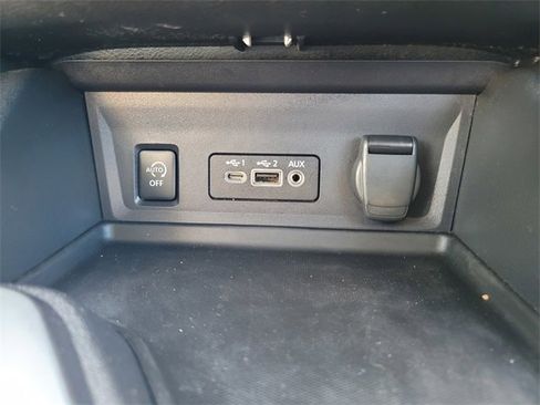 Used 2024 Nissan Sentra SV image 25