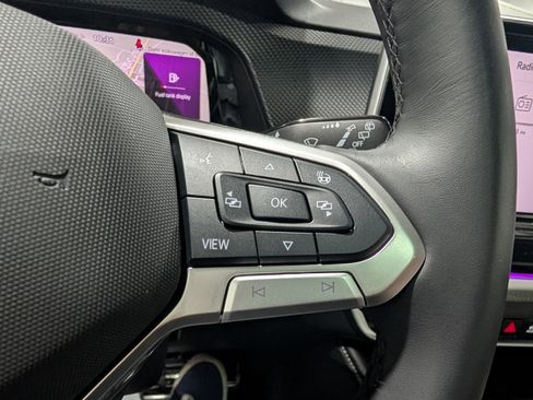 Used 2026 Volkswagen Atlas Cross Sport SEL Premium R-Line image 20