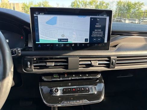 Certified 2024 Lincoln Corsair Reserve w/ Equipment Group 201A AWD/4WD image 22