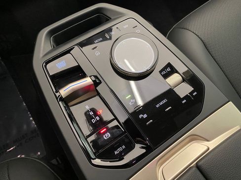 Certified 2024 BMW iX xDrive50 w/ Premium Package image 18