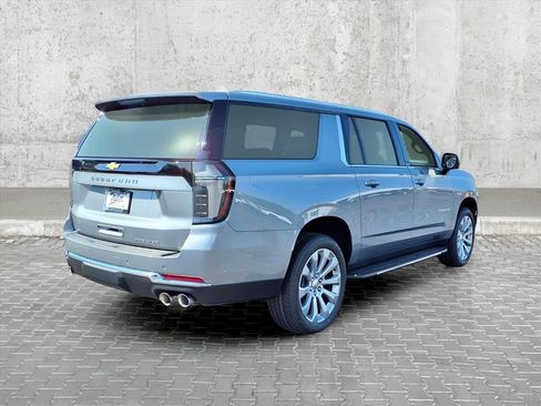 New 2026 Chevrolet Suburban Premier w/ Sun And Tow Package image 12