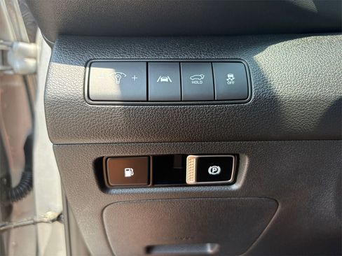 Used 2023 Hyundai Santa Fe SEL Convenience image 31