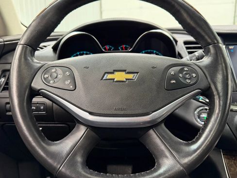 Used 2014 Chevrolet Impala LTZ image 19