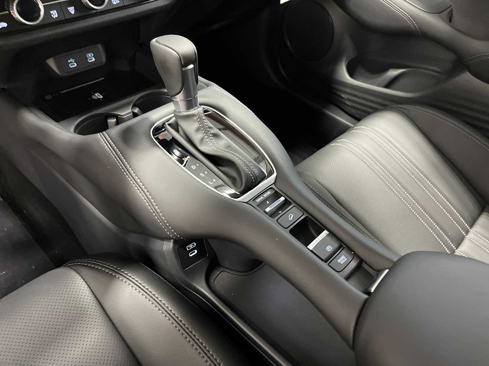New 2027 Honda HR-V EX-L image 16