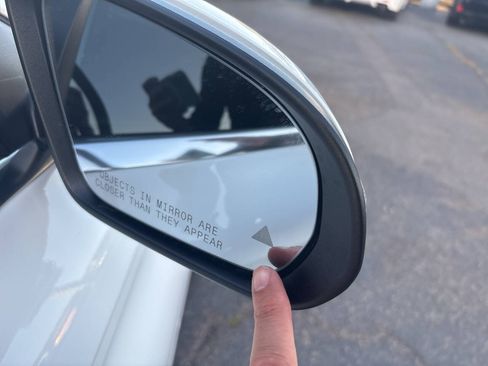 Used 2019 Mercedes-Benz C 300 Sedan image 28