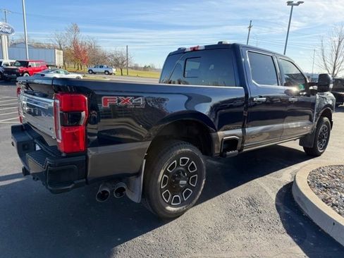 Used 2024 Ford F250 Platinum image 6