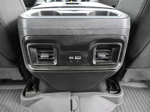 Used 2022 Chevrolet Silverado 1500 RST image 24