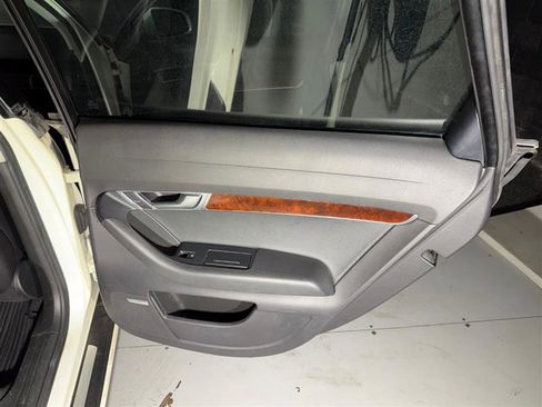 Used 2006 Audi A6 3.2 image 20