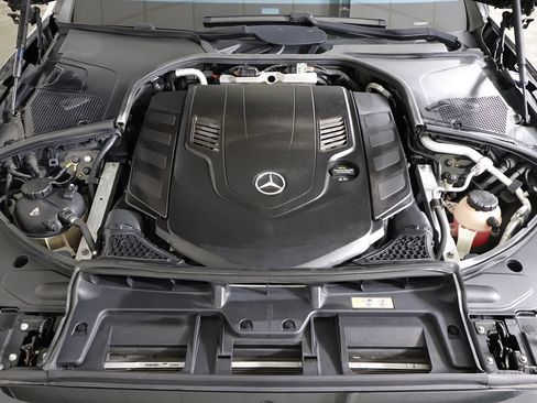 Used 2021 Mercedes-Benz S 580 4MATIC Sedan w/ AMG Line image 25