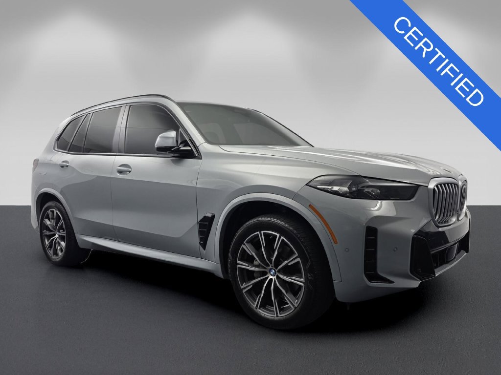 Certified 2024 BMW X5 sDrive40i w/ M Sport Package RWD image 1