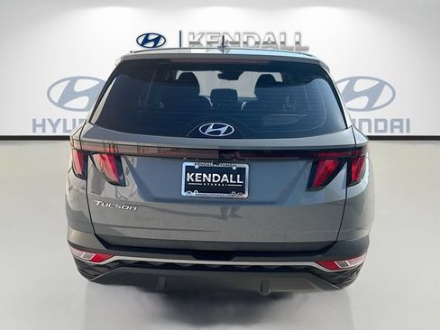 Used 2024 Hyundai Tucson SE FWD image 5