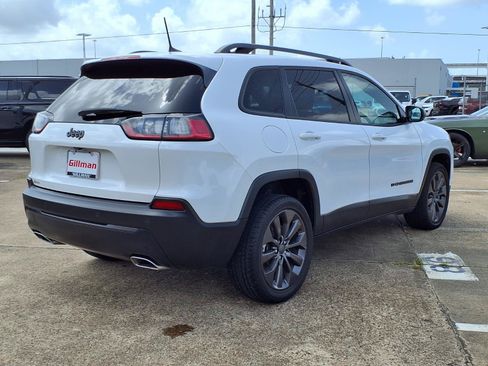 Used 2021 Jeep Cherokee Latitude Lux 80th Anniv w/ Quick Order Package 26U 80TH FWD image 27