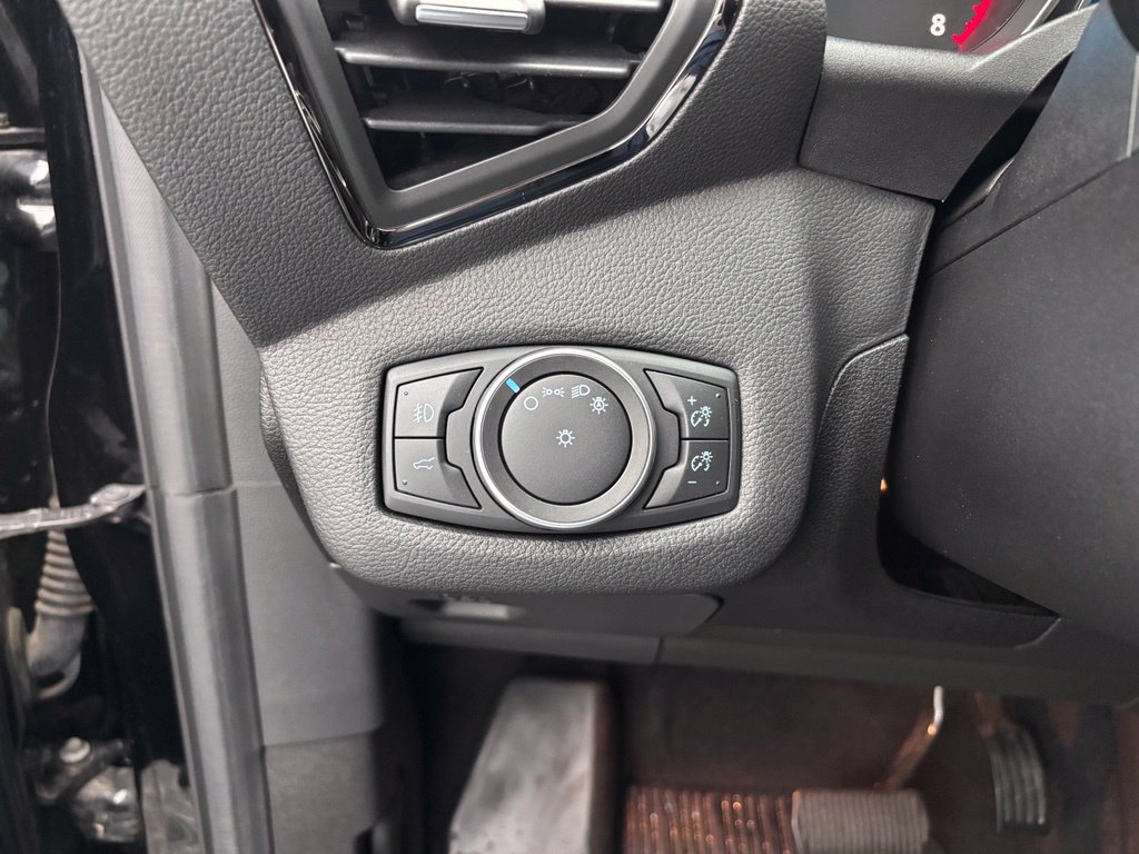 Used 2018 Ford Escape SEL FWD image 28