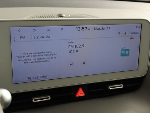 Used 2024 Hyundai Ioniq 5 SEL RWD image 30