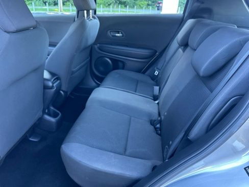 Used 2019 Honda HR-V Sport image 25