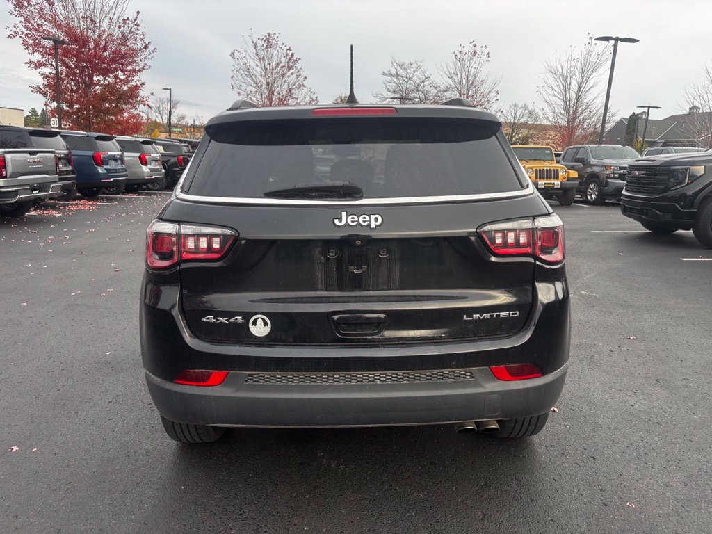 Used 2020 Jeep Compass Limited AWD/4WD image 7