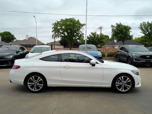 Used 2022 Mercedes-Benz C 300 Coupe image 5