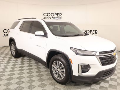 Used 2023 Chevrolet Traverse LT