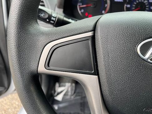 Used 2017 Hyundai Accent SE image 14