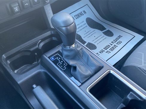 Used 2023 Toyota Tacoma TRD Sport image 25