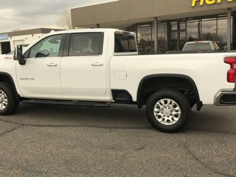 Used 2024 Chevrolet Silverado 3500 LTZ AWD/4WD image 6