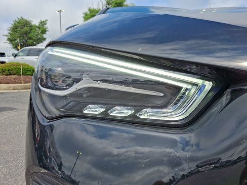 Used 2025 Mercedes-Benz CLA 250 image 9