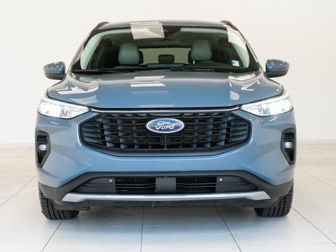 Used 2023 Ford Escape SE image 5