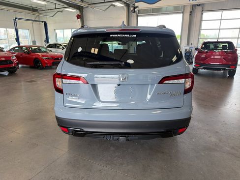 Used 2022 Honda Pilot Black Edition image 4
