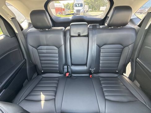 Used 2022 Ford Edge SEL w/ Convenience Package AWD/4WD image 24