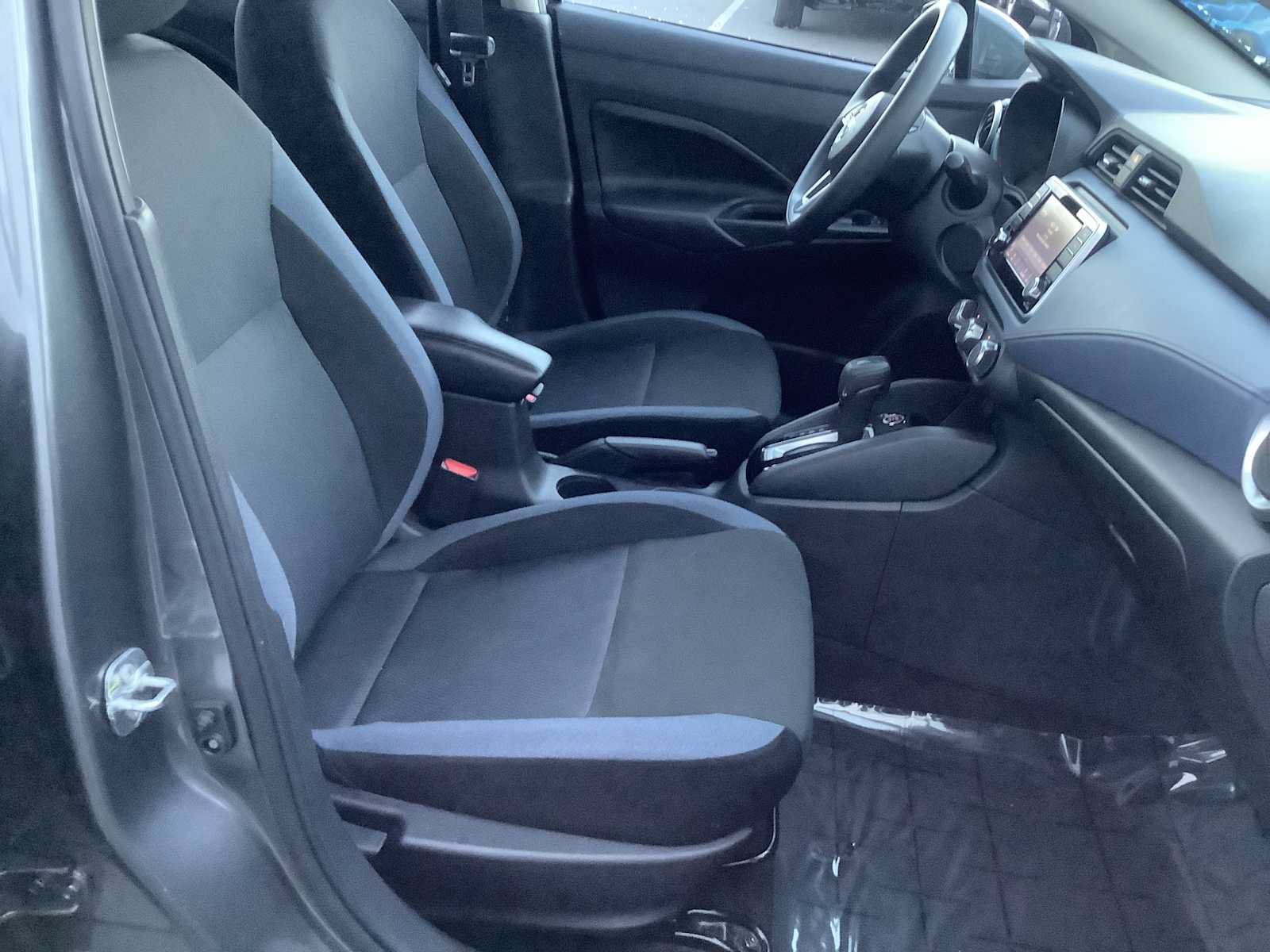 Used 2024 Nissan Versa SV FWD image 15