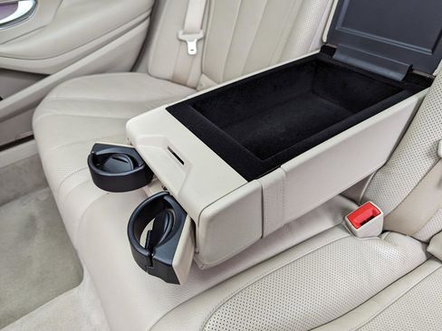 Used 2014 Mercedes-Benz S 550 Sedan image 49