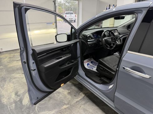 Used 2023 Honda Odyssey Touring image 8