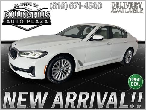 Used 2022 BMW 530i xDrive w/ Premium Package AWD/4WD image 1