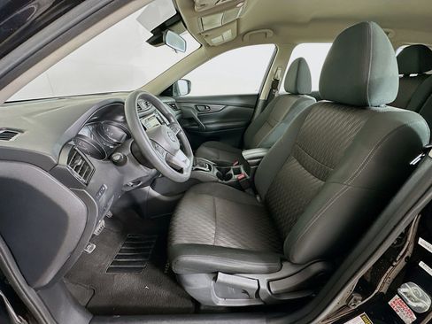 Used 2020 Nissan Rogue S image 13