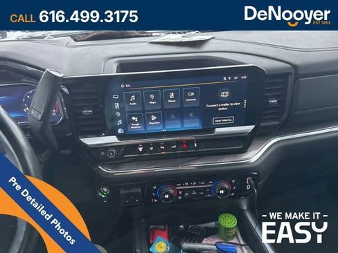 Used 2024 Chevrolet Silverado 2500 LTZ w/ LTZ Convenience Package image 16