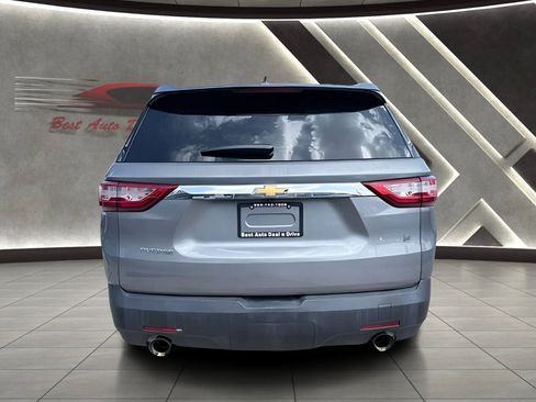 Used 2019 Chevrolet Traverse LS FWD image 17